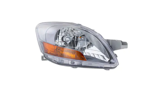 HeadLight for Toyota Yaris 2008-2011 - Image 2